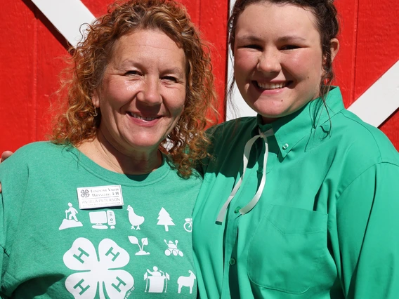 Photo of 4-H members